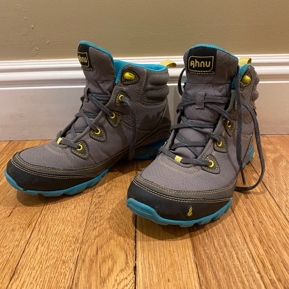 Ahnu Hiking Boots womens 7.5